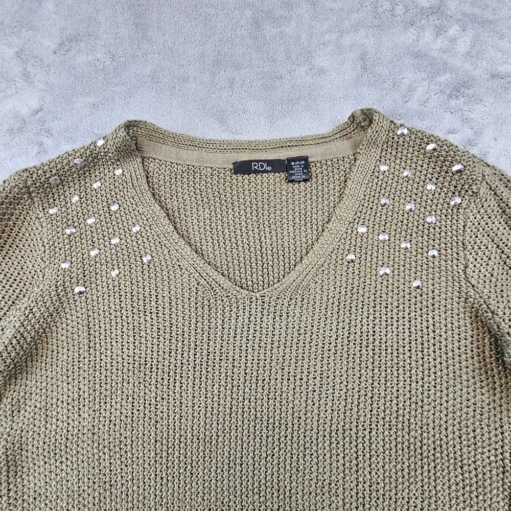 RDI Sweater Women's Small Olive‎ Green Studded Scoop Neck Soft Knit Pullover